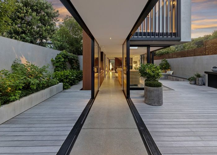  at 92 Nayland Street, Sumner, Christchurch