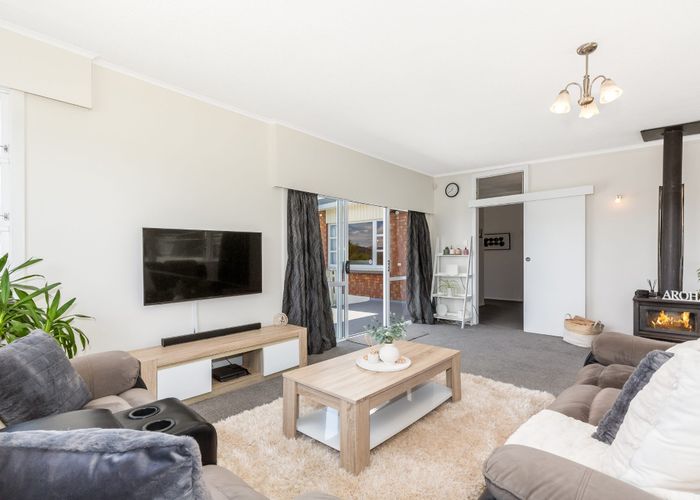  at 30 Norana Road, Maoribank, Upper Hutt