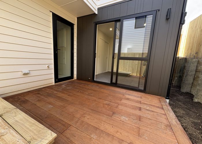  at 3/14 Newhaven Terrace, Mairangi Bay, North Shore City, Auckland