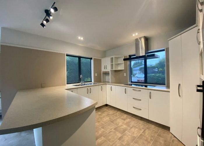  at 2/11C Rudleigh Avenue, Upper Riccarton, Christchurch City, Canterbury