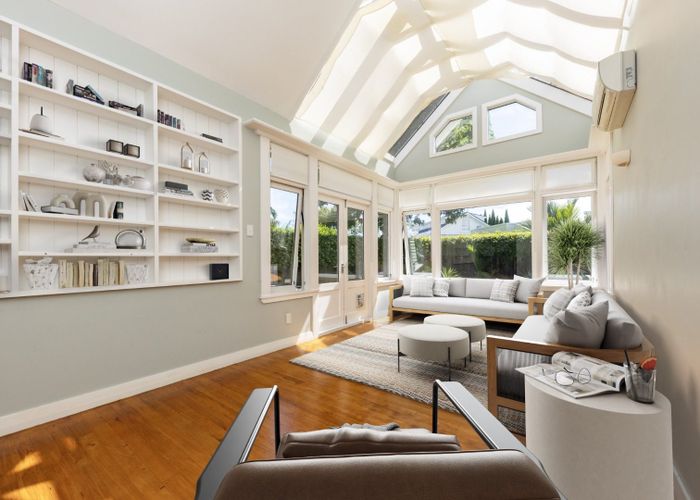  at 44 Marine Parade, Herne Bay, Auckland