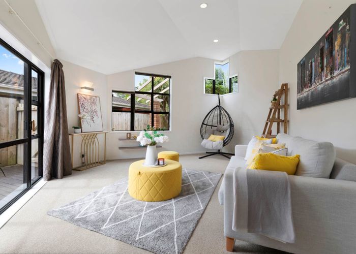  at 43 Sunderlands Road, Half Moon Bay, Manukau City, Auckland