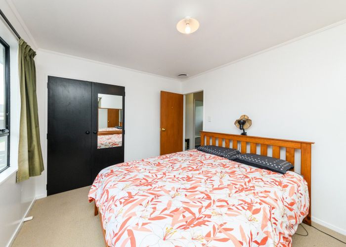  at 33 Escort Grove, Awapuni, Palmerston North