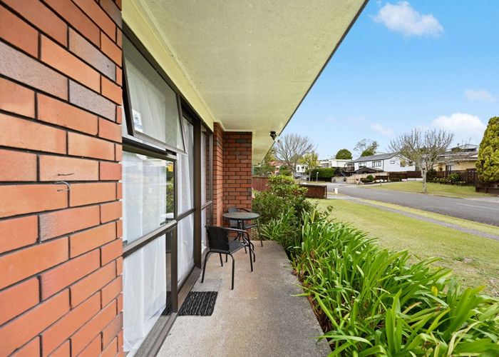  at 15 Tupelo Street, Pukete, Hamilton