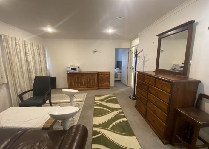  at 639 New North Road, Morningside, Auckland