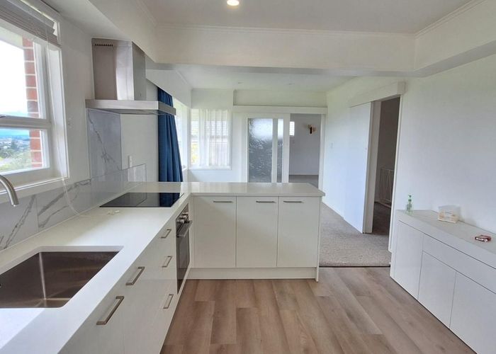  at 64 McFadzean Drive, Blockhouse Bay, Auckland City, Auckland