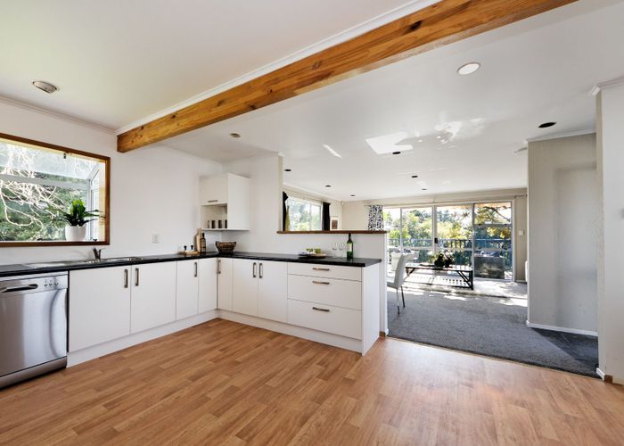  at 10 Glenorchy Street, Glen Eden, Auckland