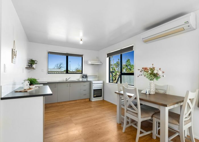  at 4/281 Main South Road, Hornby, Christchurch City, Canterbury