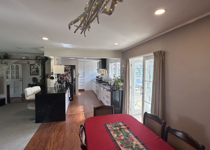  at 23 Murvale Drive, Bucklands Beach, Manukau City, Auckland