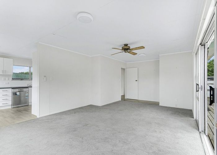  at 6A Oakfield Crescent, Pukete, Hamilton