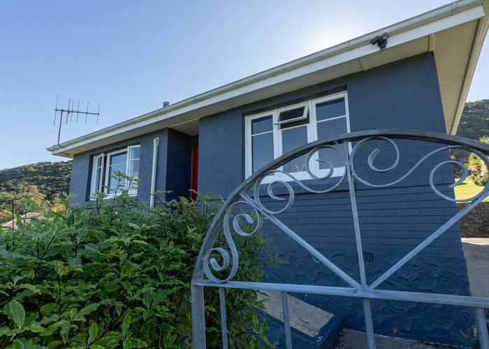  at 6 Hinau Street, Ravensbourne, Dunedin, Otago