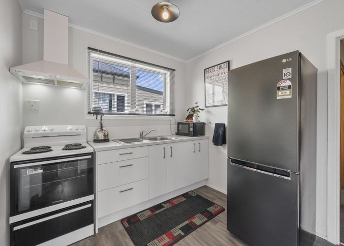  at 1/204 Grays Road, Saint Leonards, Hastings, Hawke's Bay