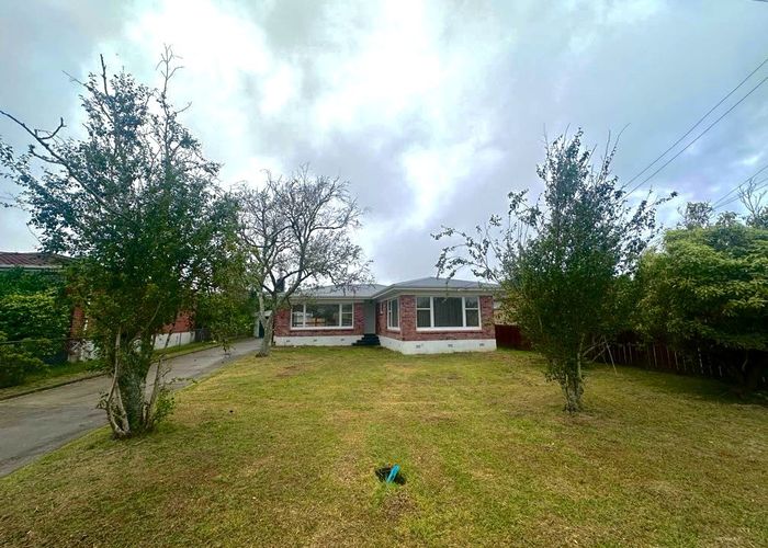  at 6 Beryl Place, Mangere East, Auckland