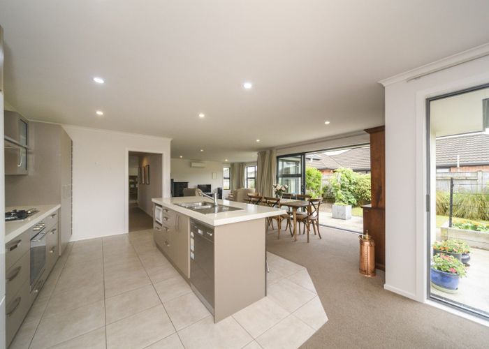  at 15 Lorenzo Place, Kelvin Grove, Palmerston North, Manawatu / Whanganui