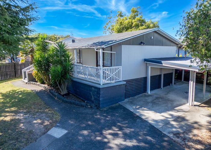  at 1/19 Nearco Street, Randwick Park, Manukau City, Auckland