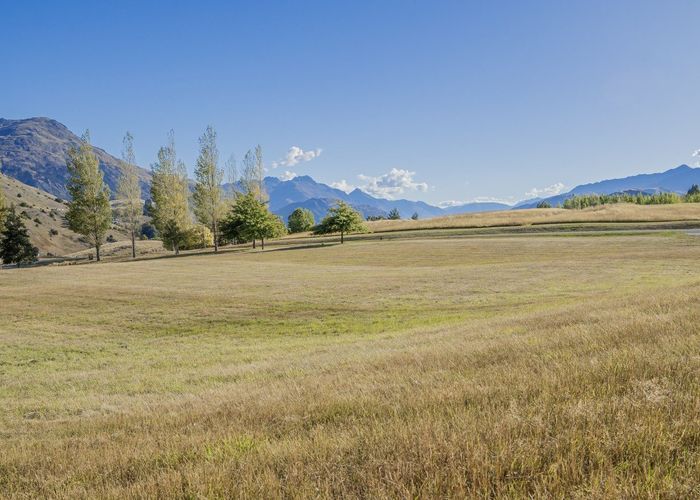  at 2 Bloxham Lane, Town Centre, Queenstown-Lakes, Otago