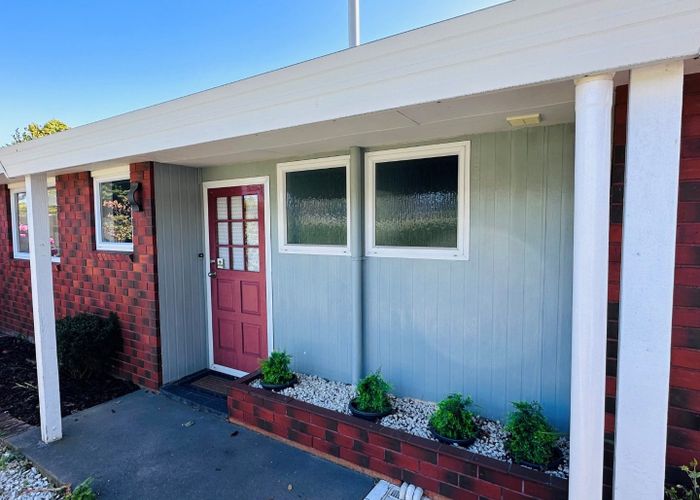  at 2 Guildford Street, Burnside, Christchurch