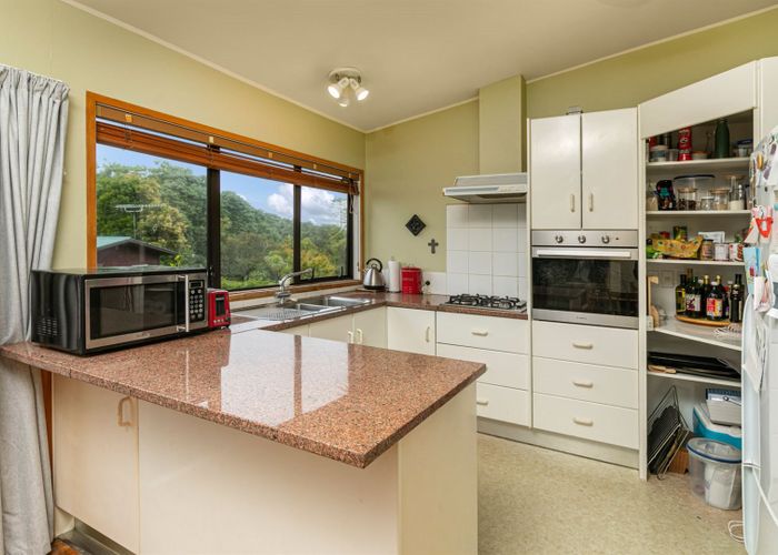  at 43 Rock Isle Road, Torbay, Auckland