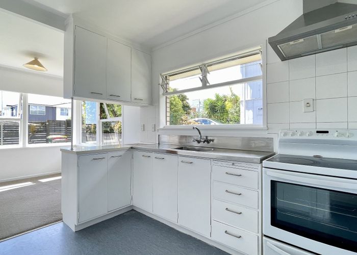  at 23 Gills Road, Bucklands Beach, Manukau City, Auckland