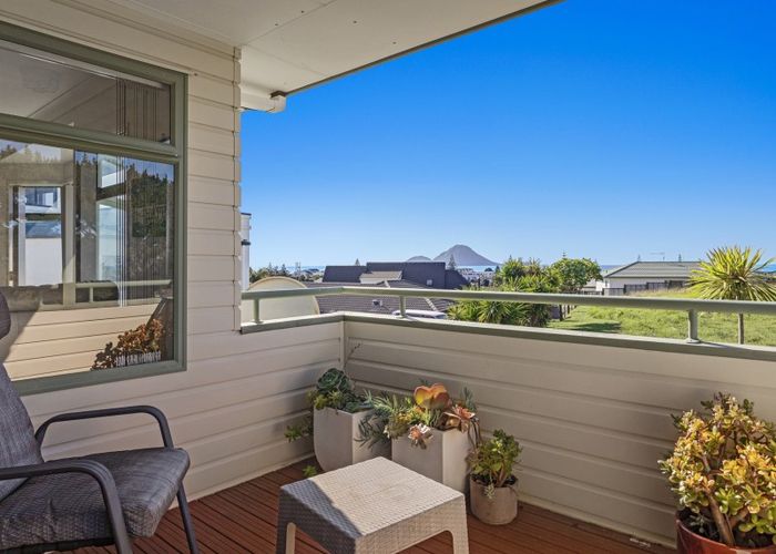 Free property data for 13 Panorama Place, Coastlands, Whakatane homes