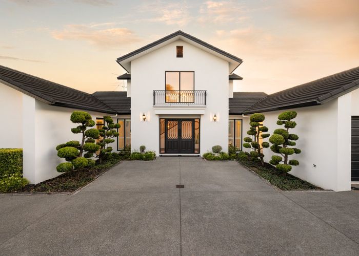 at 7 Durham Heights, Flagstaff, Hamilton