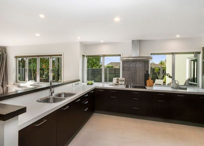  at 37 Lothian Brae, Wattle Downs, Manukau City, Auckland