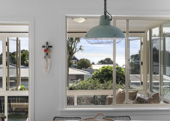  at 37 McFarlane Street, Oakura, New Plymouth, Taranaki