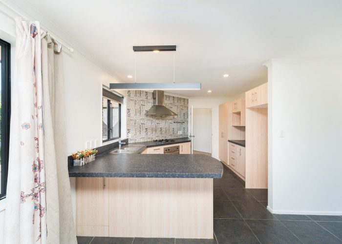  at 15 Orlando Way, Kelvin Grove, Palmerston North, Manawatu / Whanganui