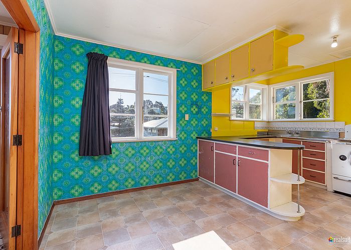 at 5 Berkshire Grove, Cannons Creek, Porirua