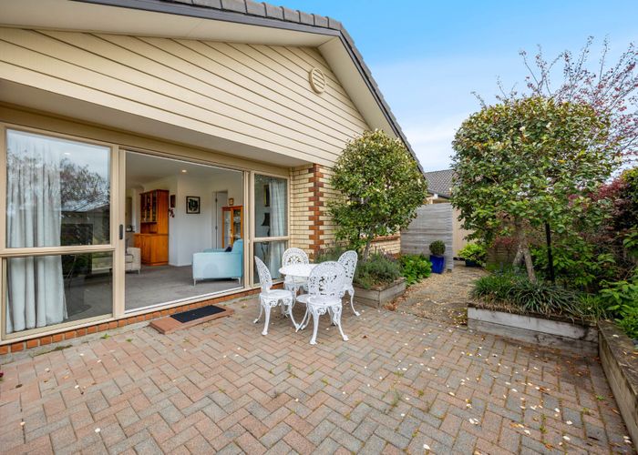  at 43/1 Piriti Drive, Te Atatu Peninsula, Waitakere City, Auckland