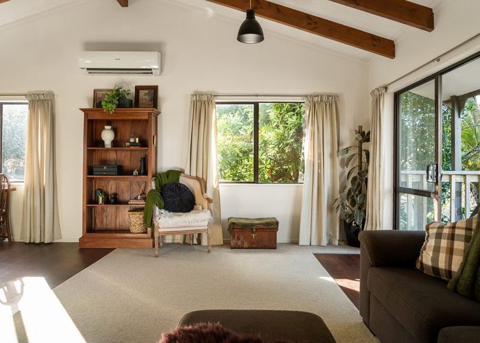  at 32a Ranginui Road, Welcome Bay, Tauranga, Bay Of Plenty
