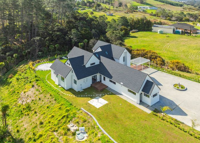  at 91 Spur Road, Stillwater, Silverdale
