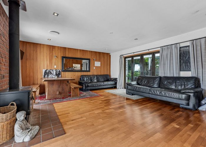  at 18 Opal Avenue, Pakuranga, Auckland