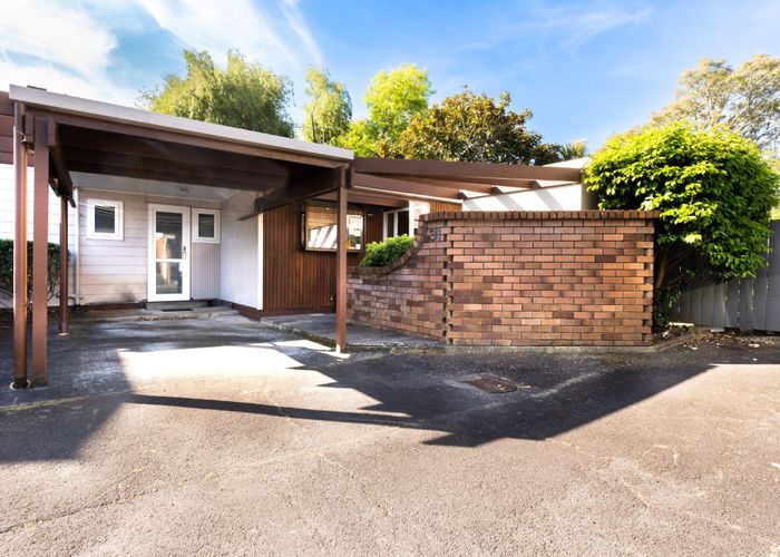  at 31 Pohutukawa Place, Ellerslie, Auckland