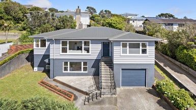  at 45 Bracken Road, Paparangi, Wellington