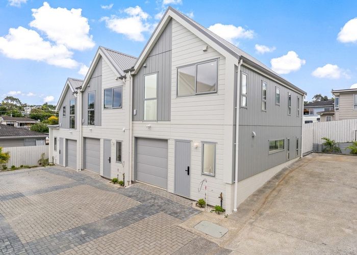  at 10B Clensmore Place, Torbay, North Shore City, Auckland