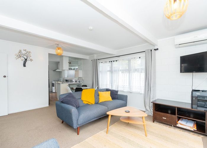  at 5/875 Heaphy Terrace, Fairfield, Hamilton