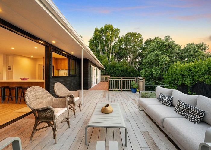  at 2 Carlisle Street, Glendowie, Auckland City, Auckland