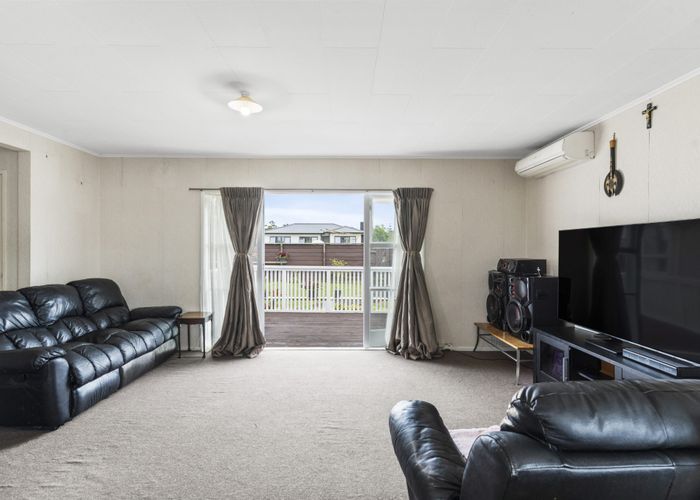  at 13 Parker Crescent, Otara, Auckland