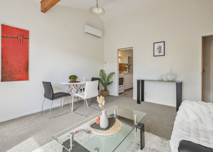  at 4/10 Keppel Street, New Brighton, Christchurch