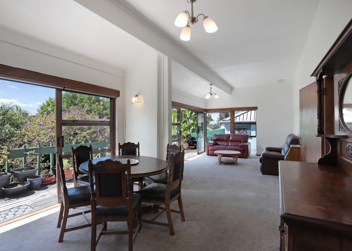  at 1/246 Titirangi Road, Titirangi, Waitakere City, Auckland