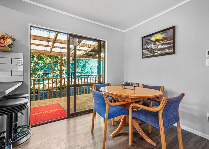  at 22 Zingaro Place, Massey, Auckland