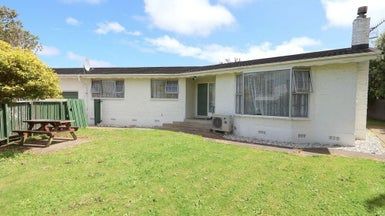  at 10 Exmouth Street, Waverley, Invercargill