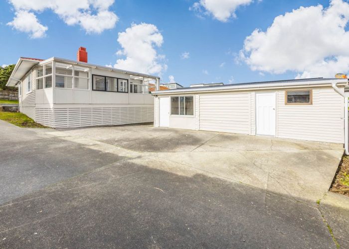 at 235 Blockhouse Bay Road, Avondale, Auckland City, Auckland
