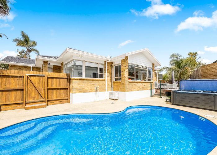  at 30 Vermeer Place, West Harbour, Waitakere City, Auckland