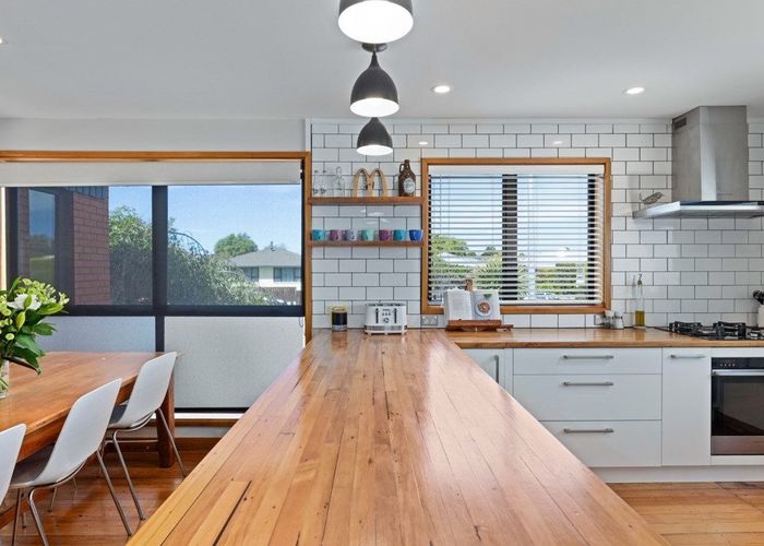  at 160 Kendal Avenue, Burnside, Christchurch City, Canterbury