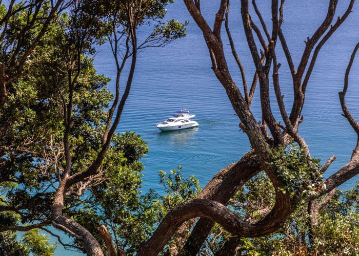  at 9 Pah Road, Onetangi, Waiheke Island, Auckland