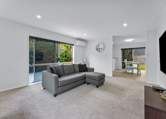  at 1/14 Sunward Rise, Glenfield, North Shore City, Auckland