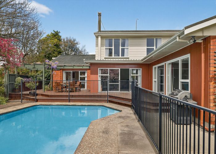  at 270 & 270B Waimairi Road, Ilam, Christchurch City, Canterbury