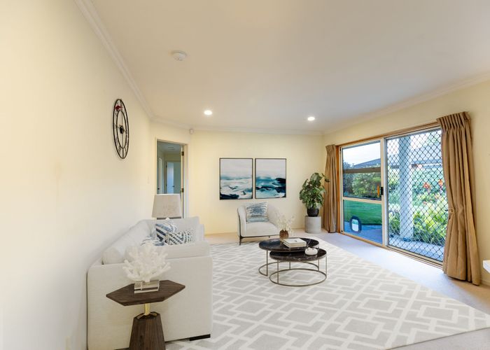  at 9 Knightsbridge Place, Taradale, Napier, Hawke's Bay